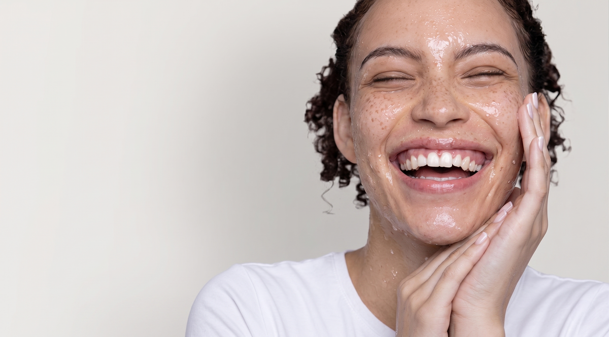 Skincare Ingredients You Should Never Mix (and the Pairings That Actually Work)